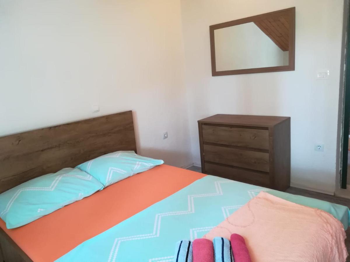Apartmani Radic Rg Rogoznica  Ngoại thất bức ảnh