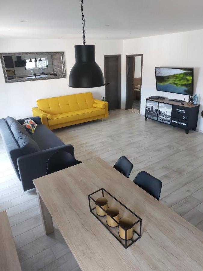 Apartmani Radic Rg Rogoznica  Ngoại thất bức ảnh